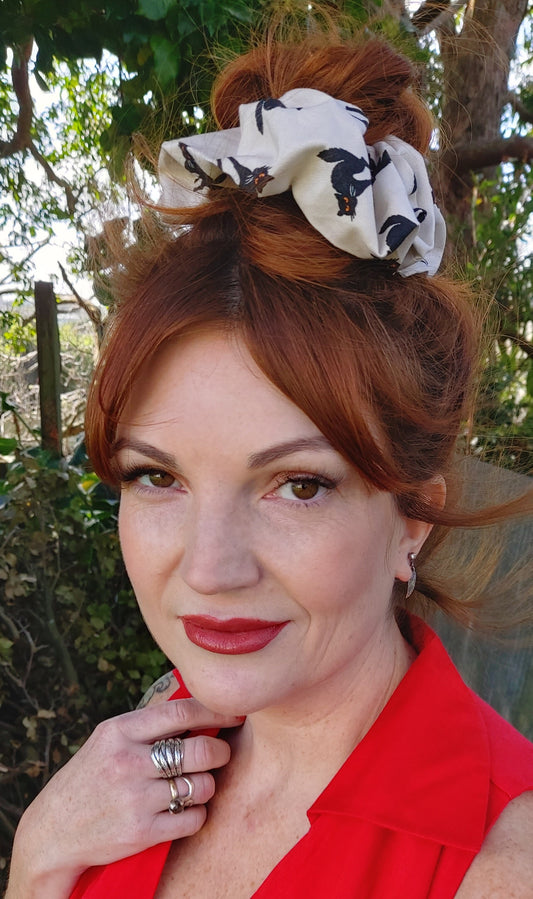 Linda McCarthy Studio Halloween Scrunchie - Black Cat Print