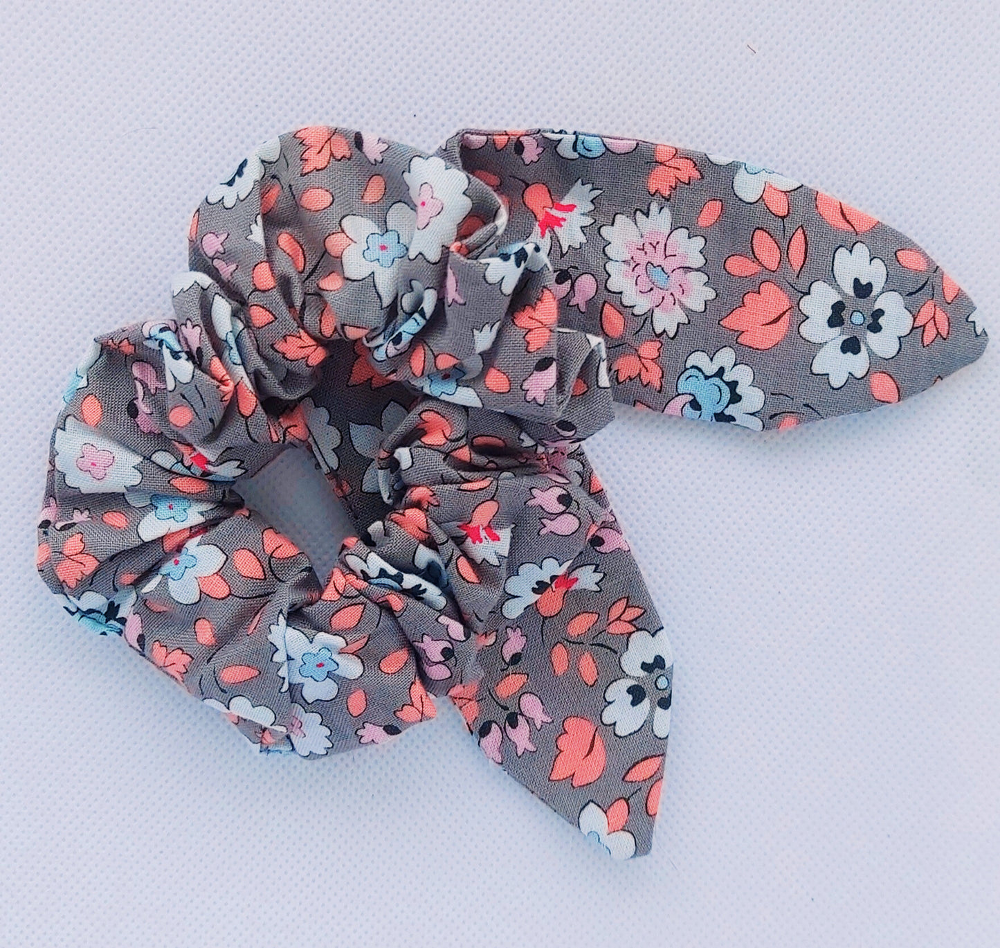 Peach & White Floral with Gray Print Mini Scrunchie w/separate tie