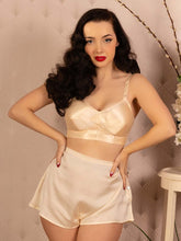 Load image into Gallery viewer, 1940&#39;s Peach Cone Bra What Katie Did
