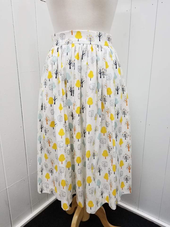 Autumn Breeze: Fall Trees Print Skirt