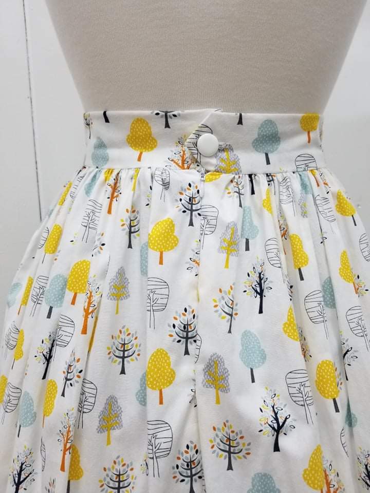 Autumn Breeze: Fall Trees Print Skirt