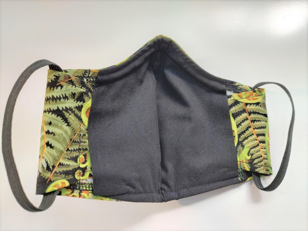 Linda McCarthy Studio Kiwiana Green Fern Print Face Mask