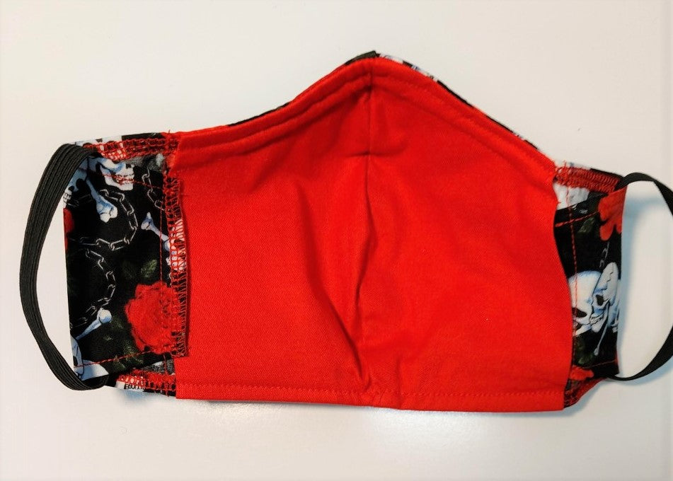 Linda McCarthy Studio Happy Skull & Cross Bone Print Face Mask