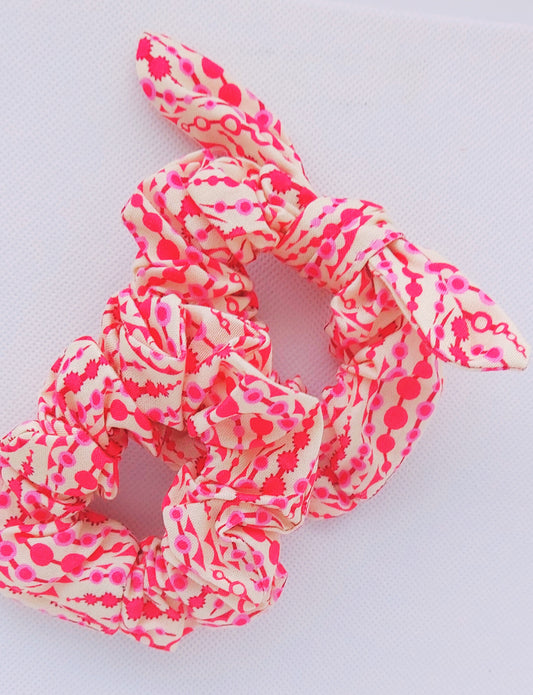 Pink Circles on a String with Cream Print Mini Scrunchie w/separate tie