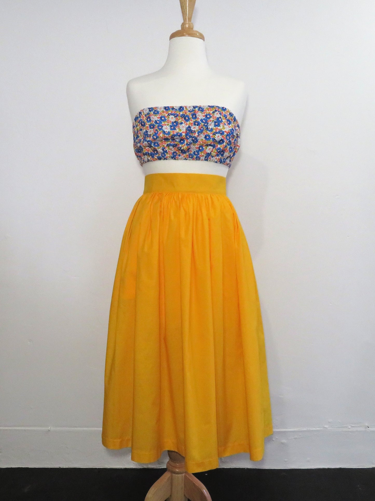 Canary Yellow 'Margie' Skirt – Classic Cotton Wardrobe Essential