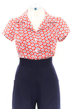 Load image into Gallery viewer, Retrospec&#39;d Blouse Daisy Red
